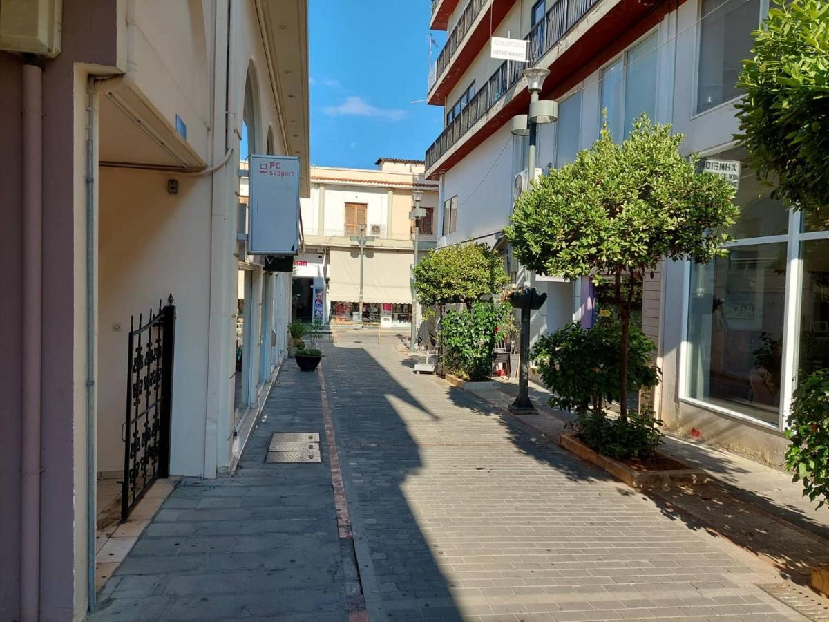 Petmeza Apartment 2 By Dimitropoulos Aigio Exterior photo
